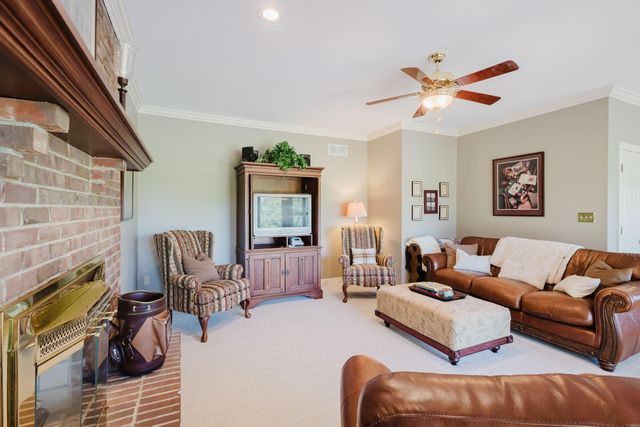120 High Point Court, Nicholasville, KY 40356