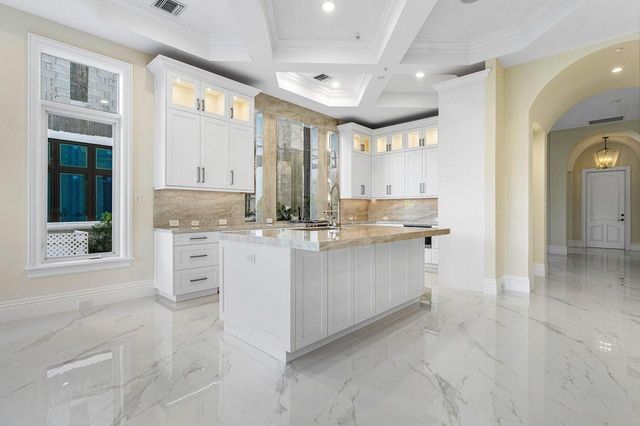 549 NE 19th Avenue C, Deerfield Beach, FL 33441