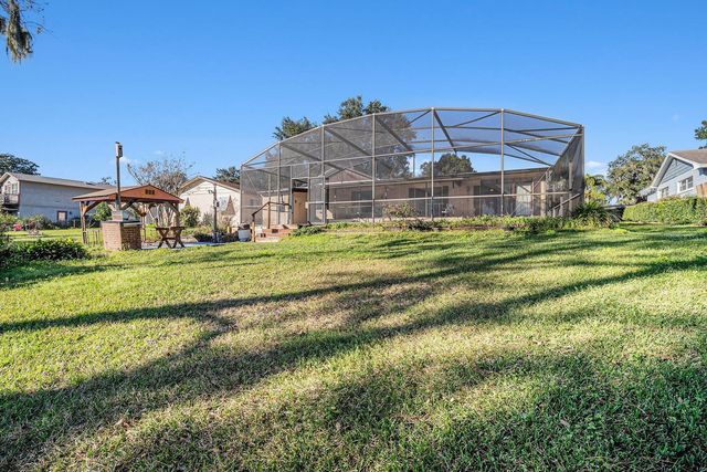 607 E LAKESHORE DRIVE, Ocoee, FL 34761