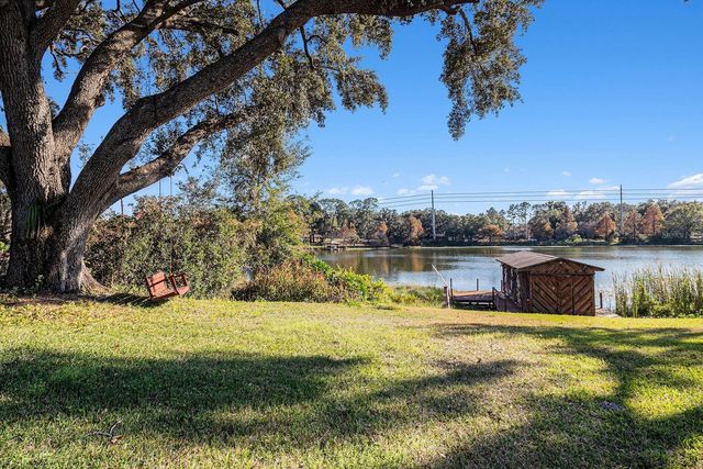 607 E LAKESHORE DRIVE, Ocoee, FL 34761