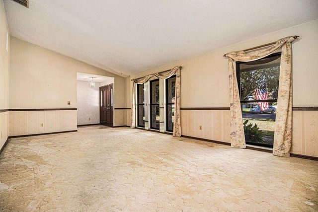 607 E LAKESHORE DRIVE, Ocoee, FL 34761