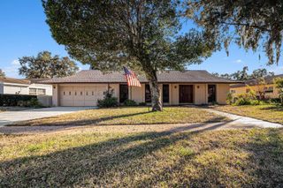 607 E LAKESHORE DRIVE, Ocoee, FL 34761