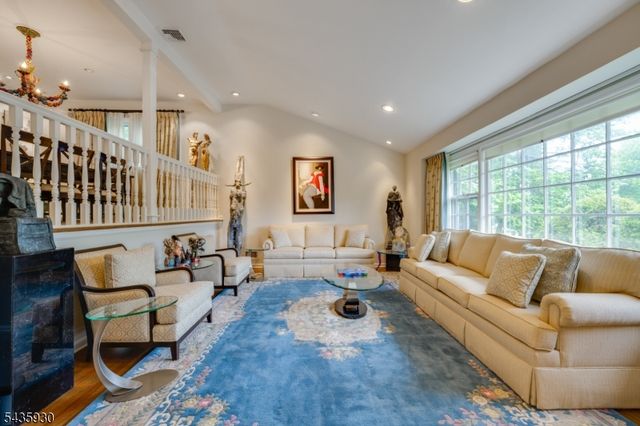 7 Syme Ave, West Orange Twp., NJ 07052