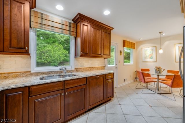 7 Syme Ave, West Orange Twp., NJ 07052