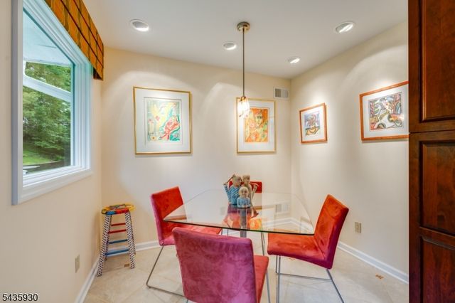 7 Syme Ave, West Orange Twp., NJ 07052