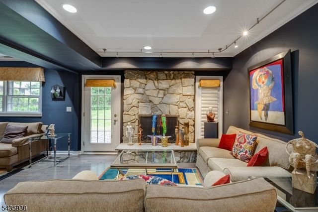 7 Syme Ave, West Orange Twp., NJ 07052