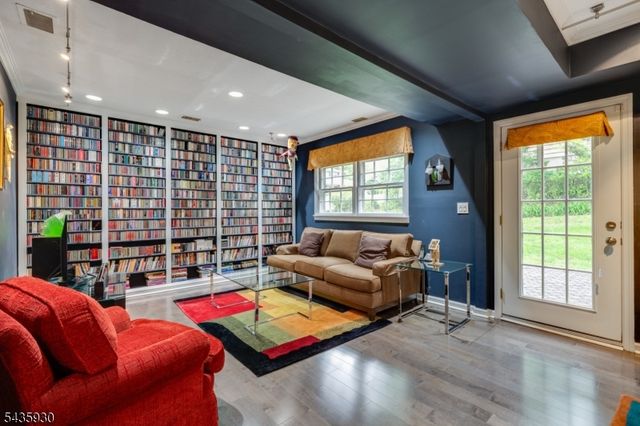 7 Syme Ave, West Orange Twp., NJ 07052