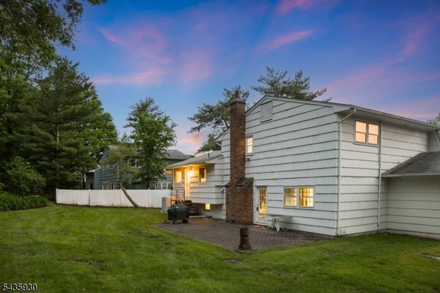 7 Syme Ave, West Orange Twp., NJ 07052