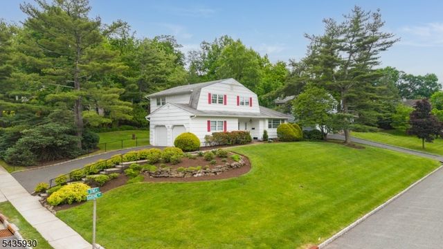 7 Syme Ave, West Orange Twp., NJ 07052