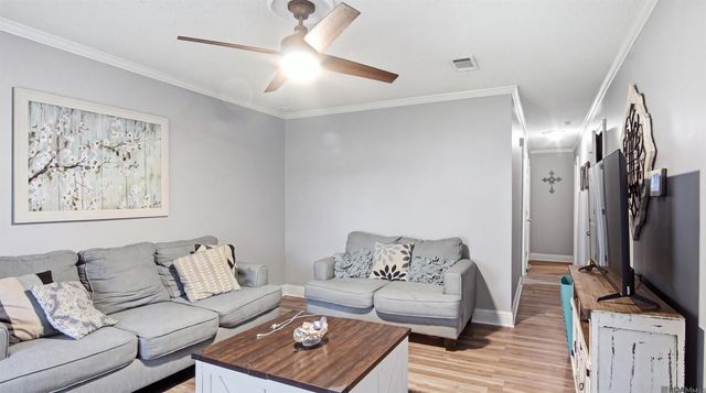 25577 Rosedown Dr, Denham Springs, LA 70726