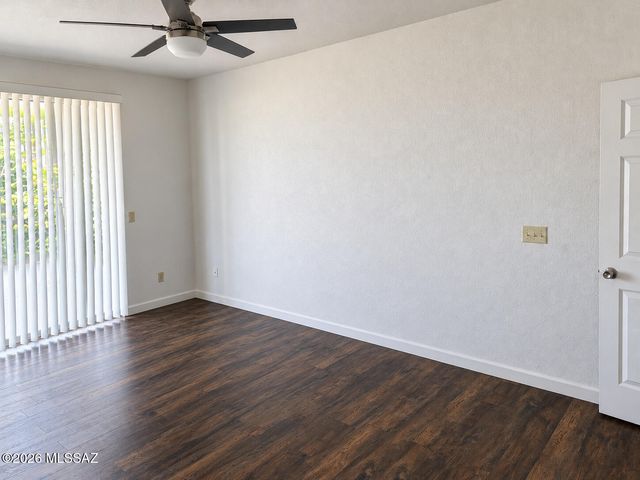 8412 S Camino Sierra Rincon, Tucson, AZ 85747