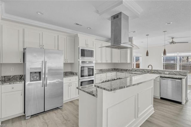 118 Blair AVE, Newport News, VA 23607