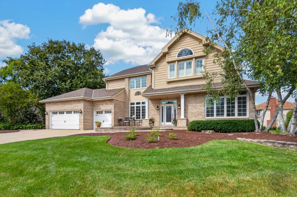 4020 White Eagle Drive, Naperville, IL 60564 — photo 2