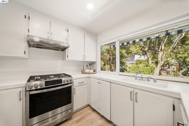 7761 Capewood Place, Pleasanton, CA 94588