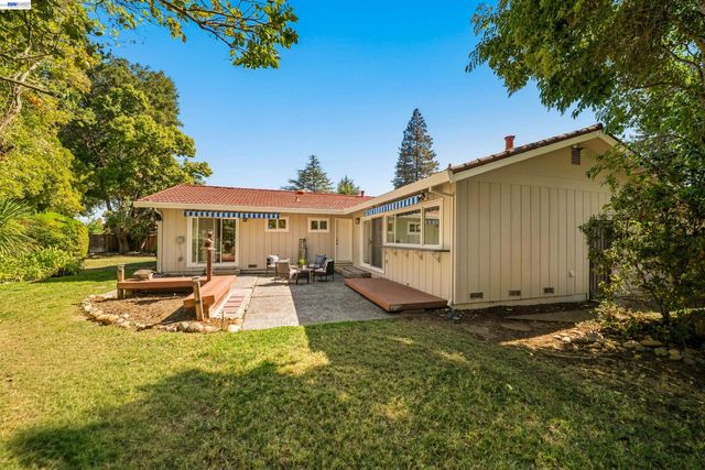 7761 Capewood Place, Pleasanton, CA 94588