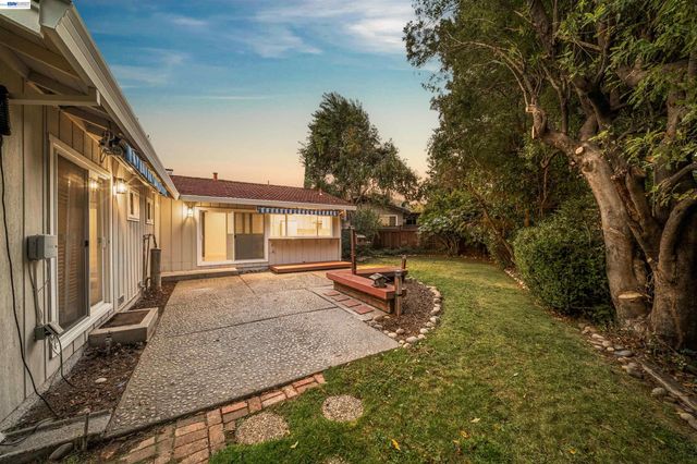 7761 Capewood Place, Pleasanton, CA 94588