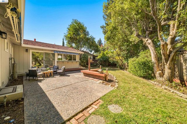 7761 Capewood Place, Pleasanton, CA 94588