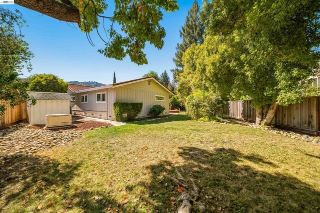 7761 Capewood Place, Pleasanton, CA 94588
