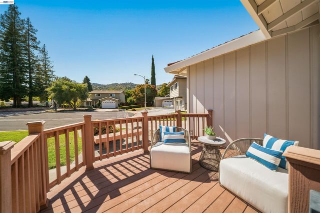 7761 Capewood Place, Pleasanton, CA 94588