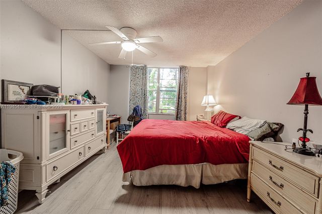 2601 NW 48th Terrace 145, Lauderdale Lakes, FL 33313