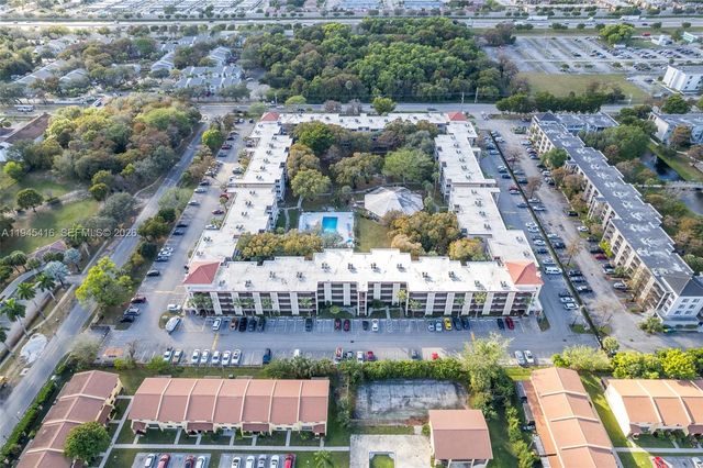 2601 NW 48th Terrace 145, Lauderdale Lakes, FL 33313