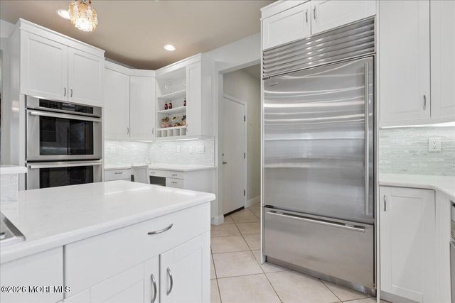 317 Sinclair Court, Morganville, NJ 07751