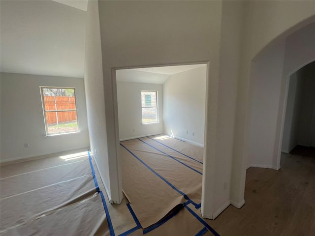 251 Dogvane CIR, Kyle, TX 78640
