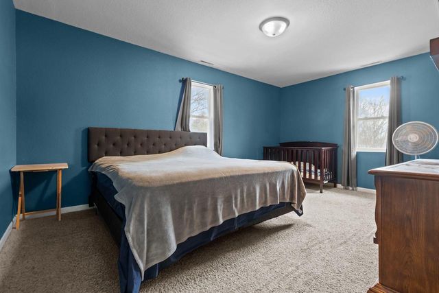 206 E SPRING STREET, New London, WI 54961