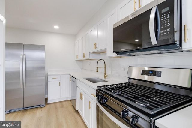 3916 2ND ST, Baltimore, MD 21225