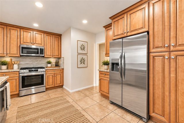 5806 Brockton Avenue, Riverside, CA 92506
