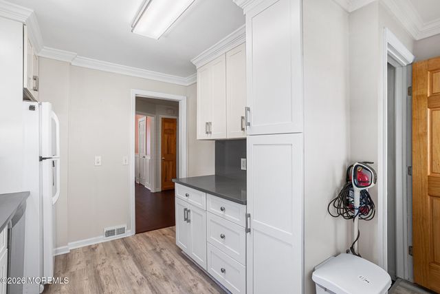 5 Schiverea Avenue, Freehold, NJ 07728