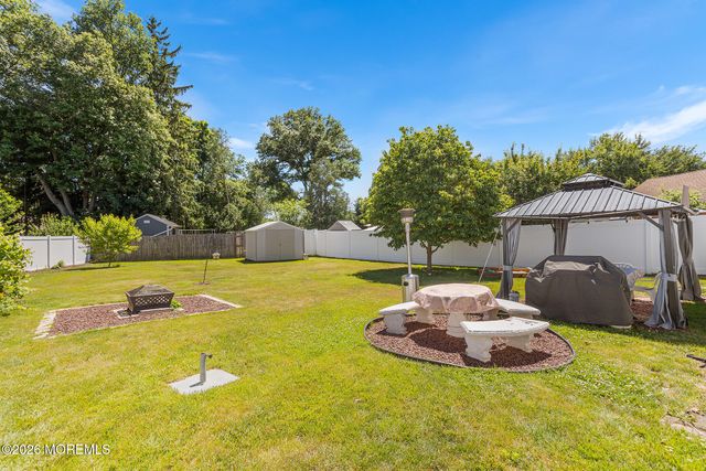 5 Schiverea Avenue, Freehold, NJ 07728