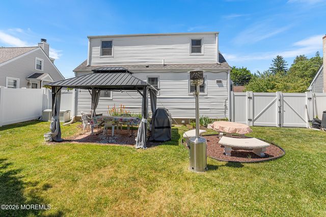 5 Schiverea Avenue, Freehold, NJ 07728