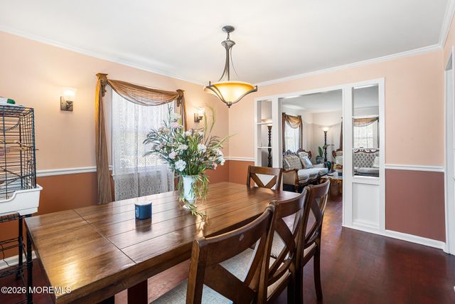 5 Schiverea Avenue, Freehold, NJ 07728