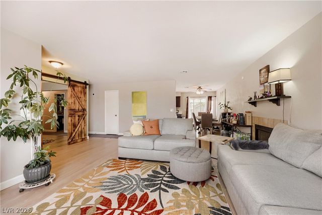 387 Marston Way, Henderson, NV 89015