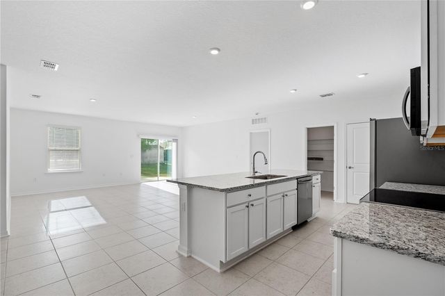 8 BANNBURY LANE, Palm Coast, FL 32137