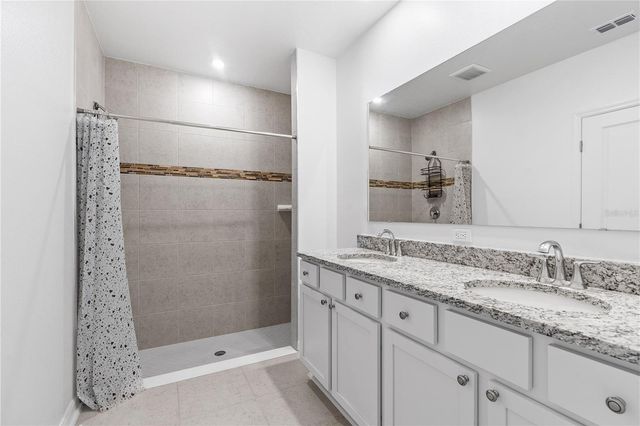 8 BANNBURY LANE, Palm Coast, FL 32137