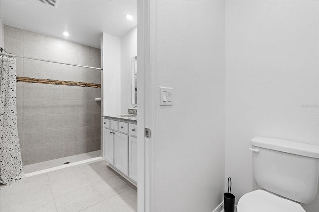 8 BANNBURY LANE, Palm Coast, FL 32137