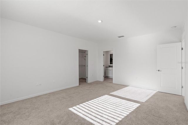 8 BANNBURY LANE, Palm Coast, FL 32137