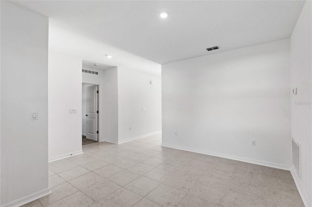 8 BANNBURY LANE, Palm Coast, FL 32137