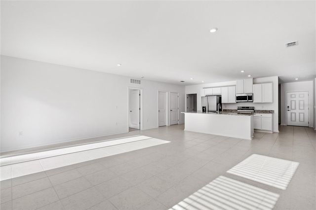 8 BANNBURY LANE, Palm Coast, FL 32137