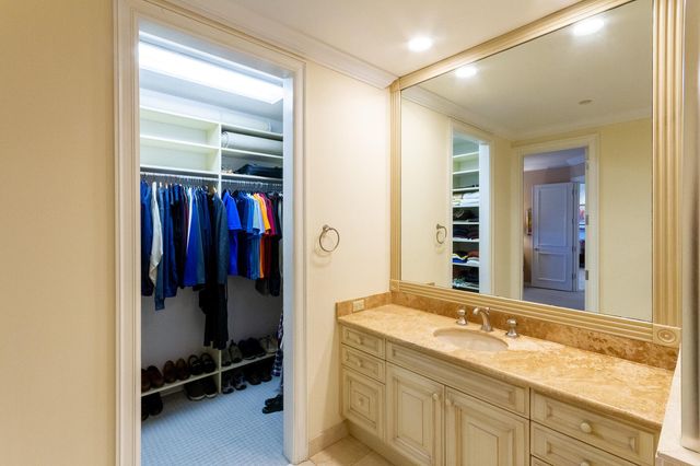 7383 Orangewood Lane 103, Boca Raton, FL 33433