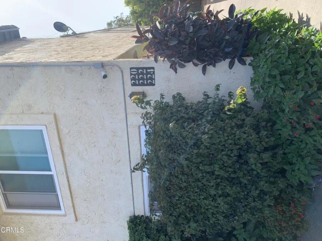 220 S Palm Avenue, Santa Paula, CA 93060