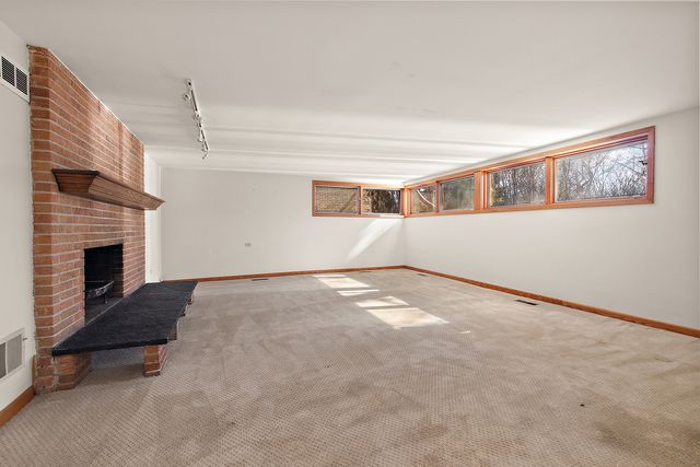 2708 Hawthorne Lane, Flossmoor, IL 60422