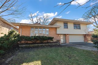 2708 Hawthorne Lane, Flossmoor, IL 60422