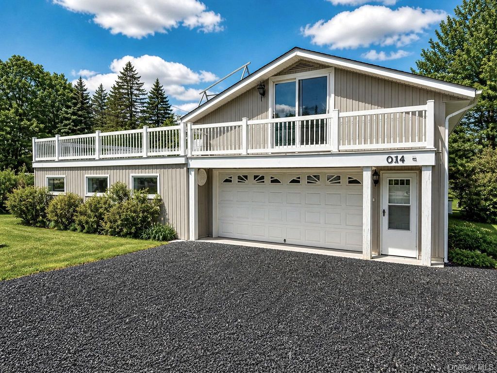 1 Warwick Place, Florida, NY 10921