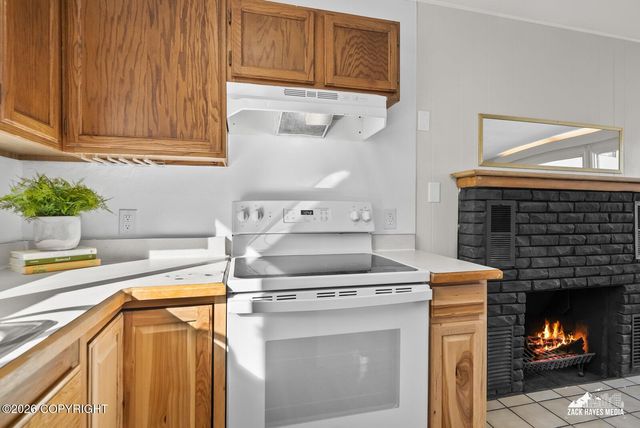 817 Price Street, Anchorage, AK 99508