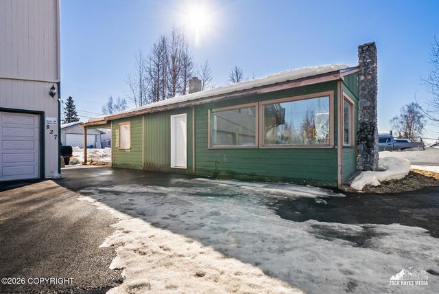 817 Price Street, Anchorage, AK 99508