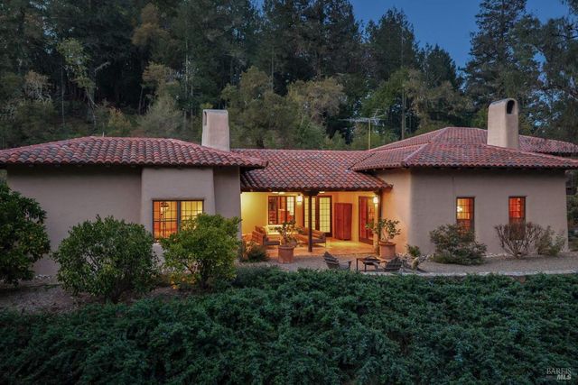 77 Oso Trl, Glen Ellen, CA 95442