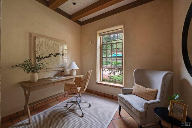 77 Oso Trl, Glen Ellen, CA 95442